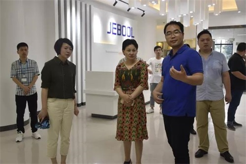 微信图片_20180709095514.jpg